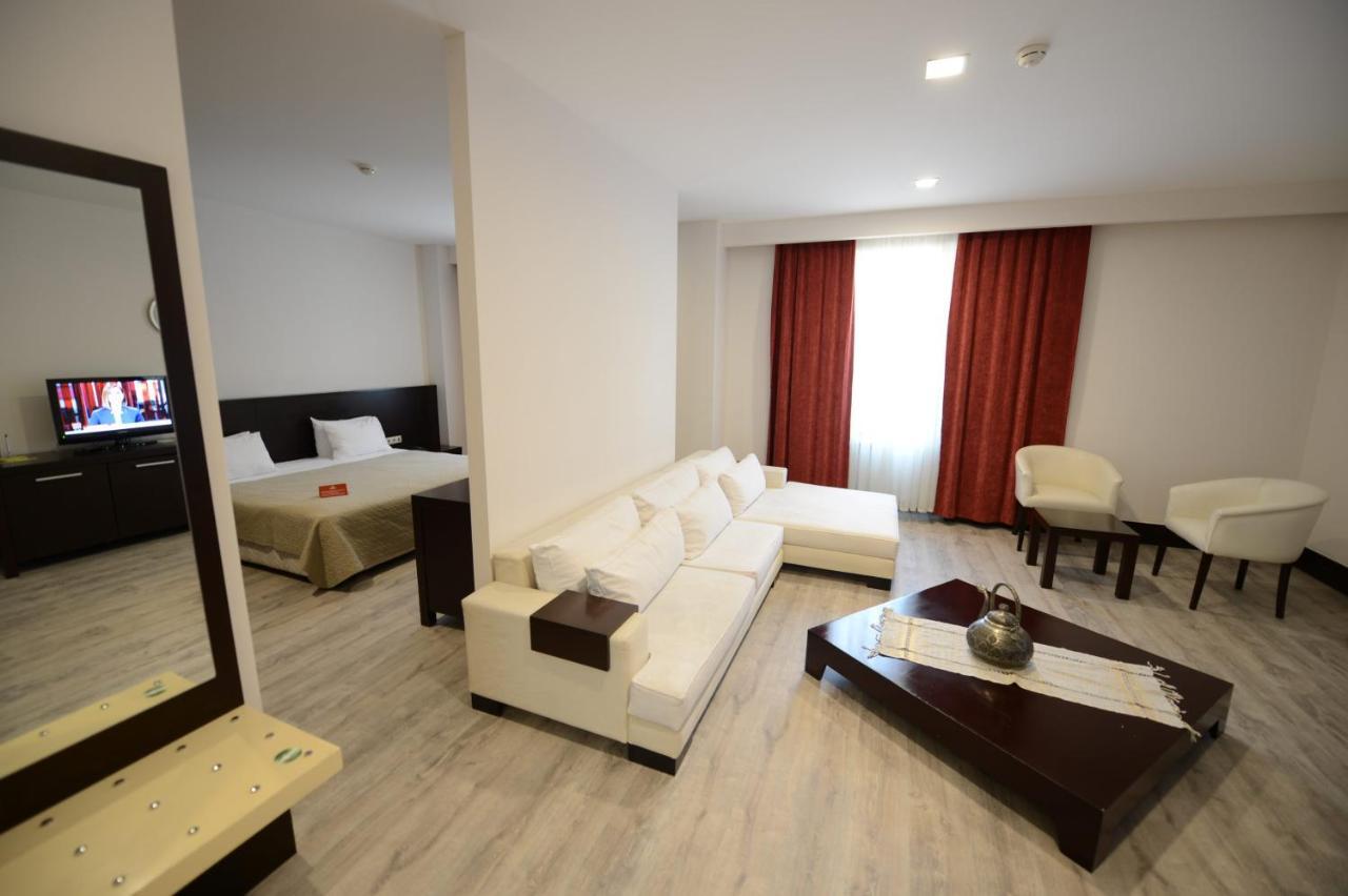 קרמאנמרש Arsan Otel מראה חיצוני תמונה